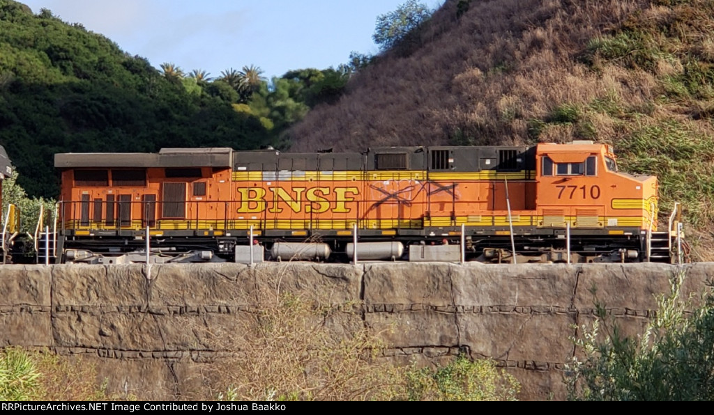 BNSF 7710